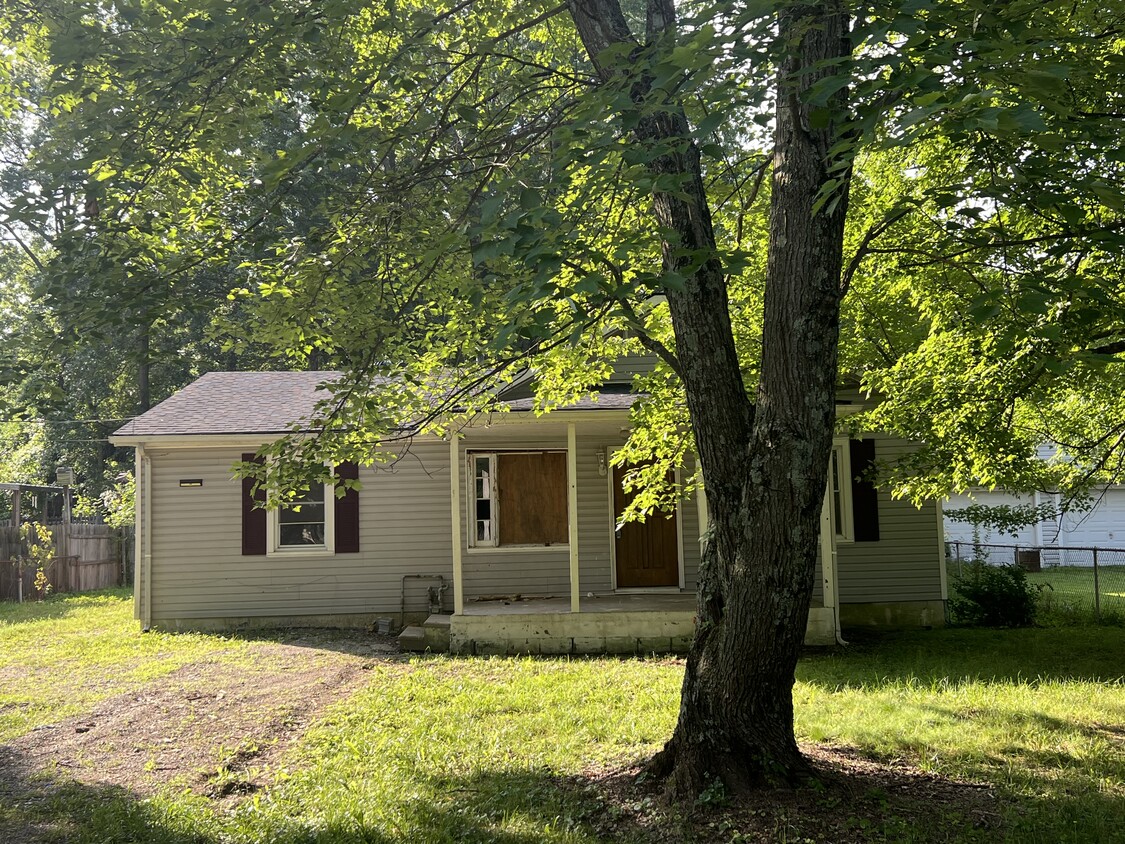 Primary Photo - 1408 Doris Dr