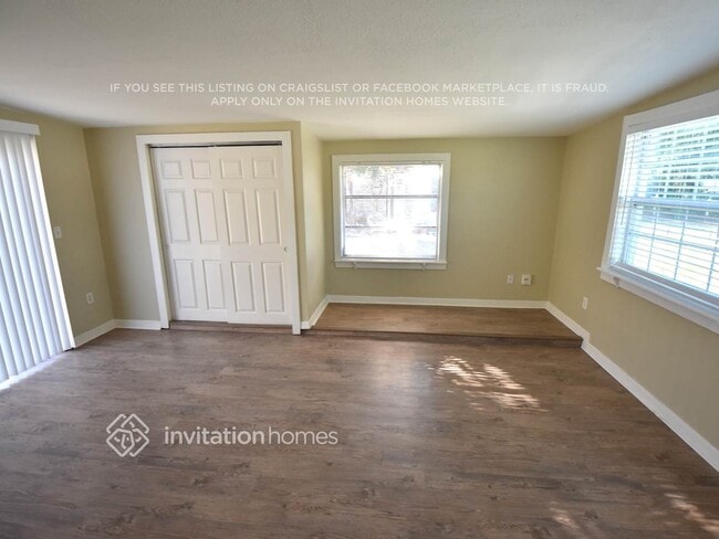 Building Photo - 404 Edwin St