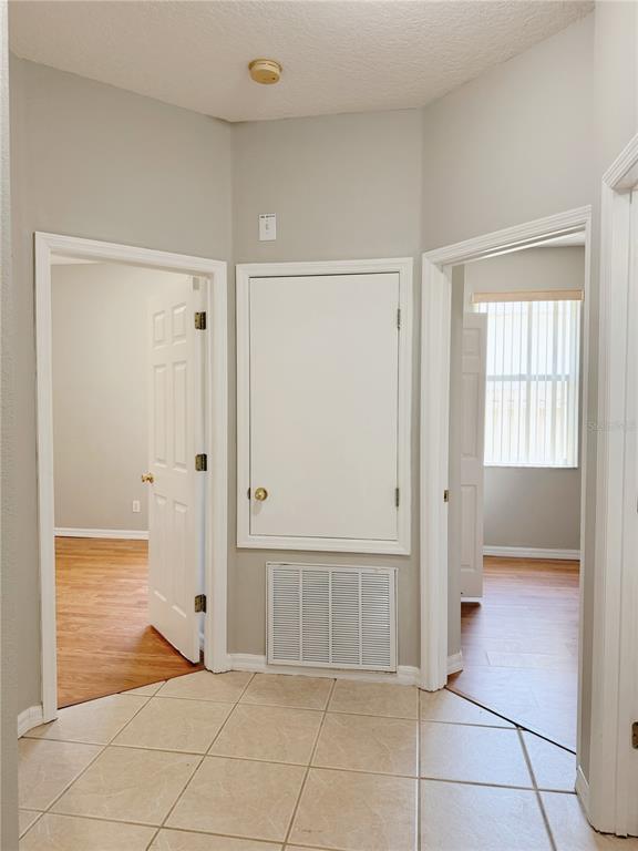 Building Photo - 5004 Alavista Dr
