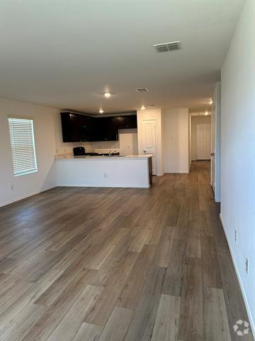 Building Photo - 5906 Nyquist Wy