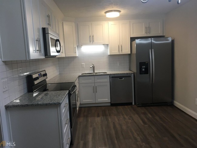 Foto del edificio - 602 Saddlewood Dr