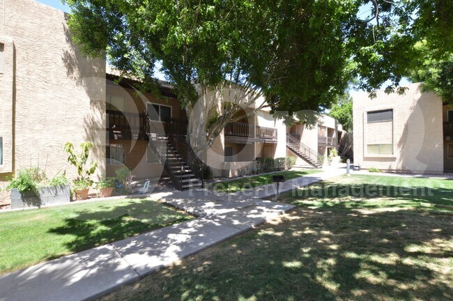 Building Photo - 520 N Stapley Dr