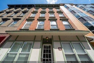 Building Photo - 512 1st St