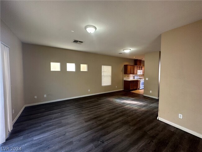 Building Photo - 5173 Bellaria Pl