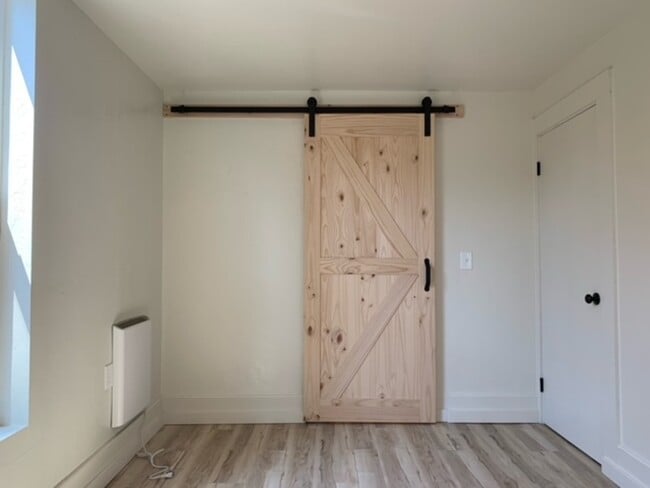 Building Photo - 509 NW C St