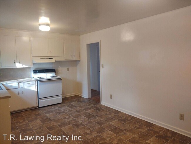 Building Photo - 3 br, 1.5 bath House - 746 Vale Street