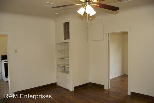 Building Photo - 206 N Washington Ave