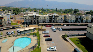 Clearfield Station Apartments photo'