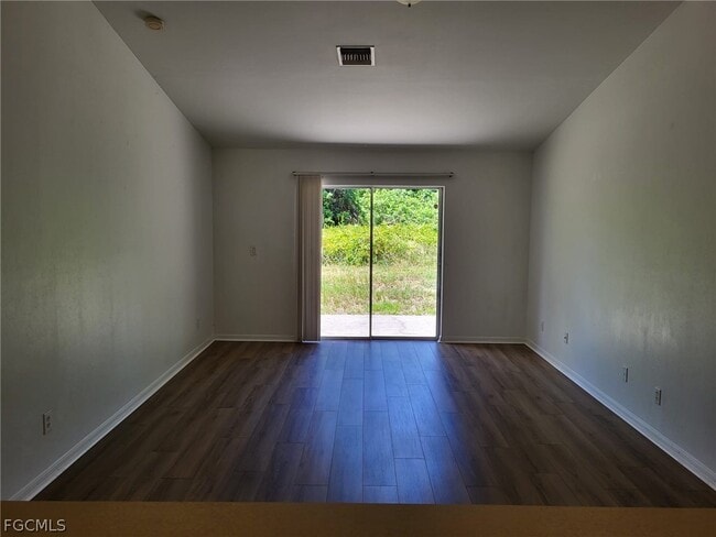 Foto del edificio - 4731 30th St SW