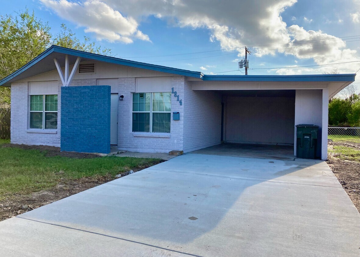 Foto principal - 1814 Runnels St
