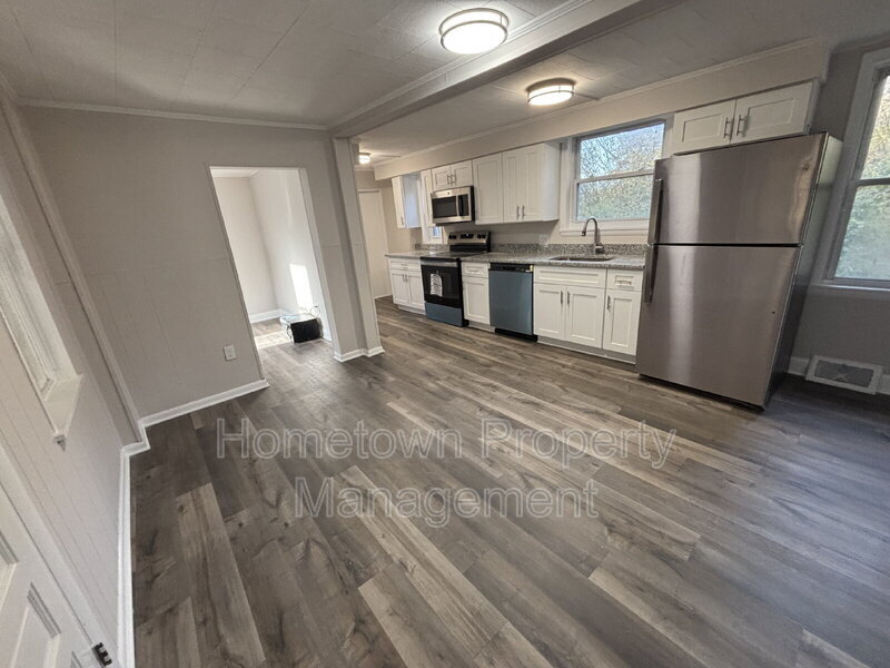 Foto del edificio - 2689 Strickhouser Rd