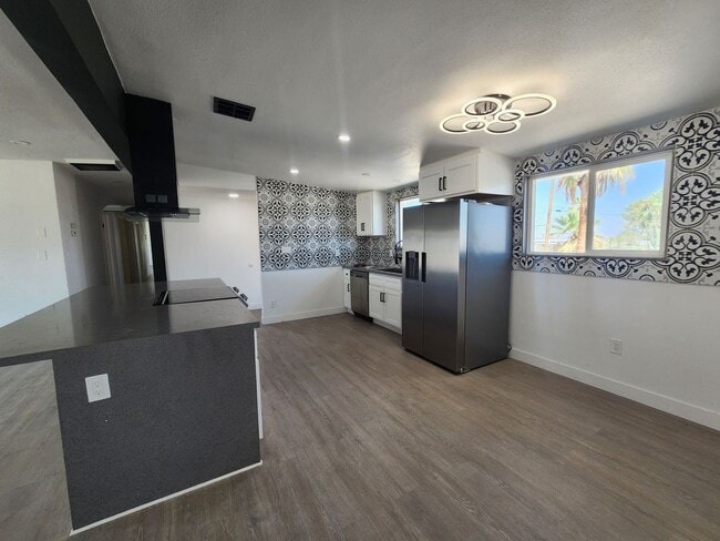 Foto del edificio - ****MOVE IN SPECIAL! $200 OFF 1ST MONTHS RENT****