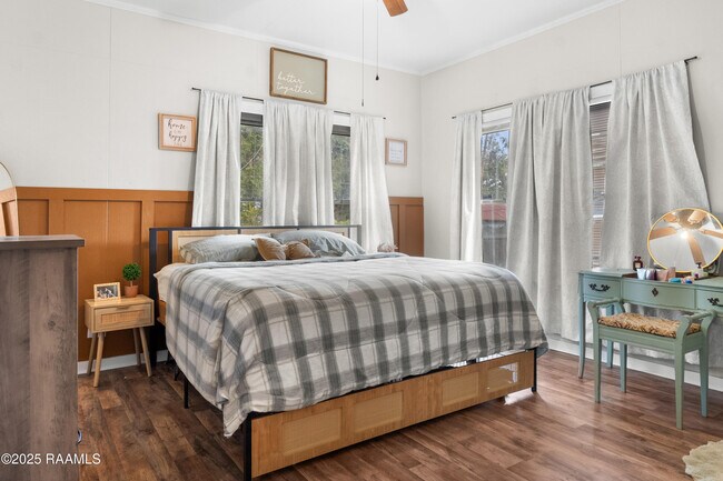 Foto del edificio - 501 Daspit St