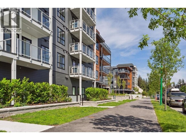 Building Photo - 3594-3594 Malsum Dr