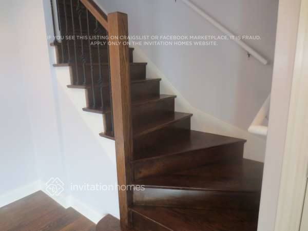 Foto del edificio - 8228 S Christiana Ave