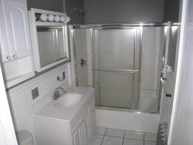 Building Photo - 18 Bigelow St