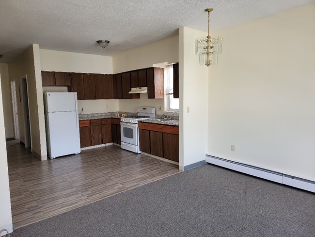 Building Photo - 43 Lenox St