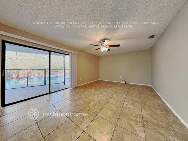 Foto del edificio - 494 Still Meadows Cir W