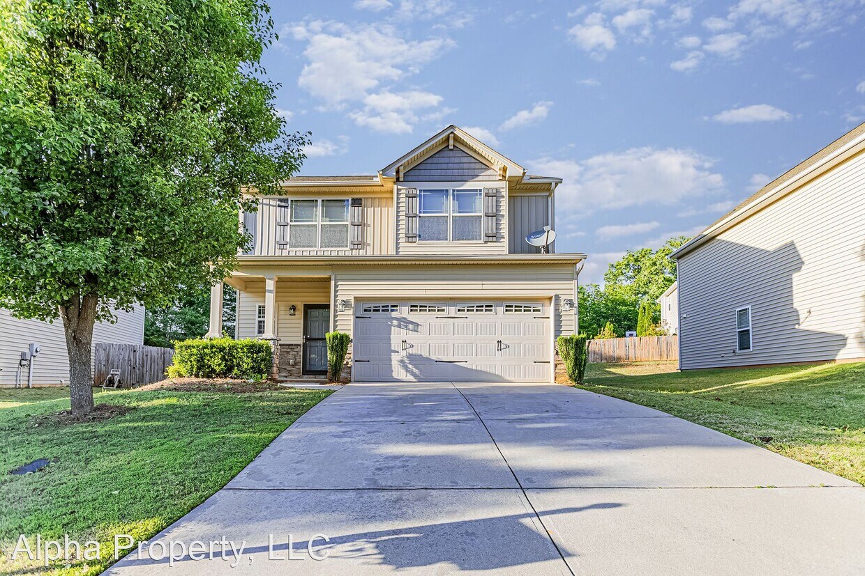 35 Stream Crossing Way, Greer, SC 29650 House Rental in Greer, SC