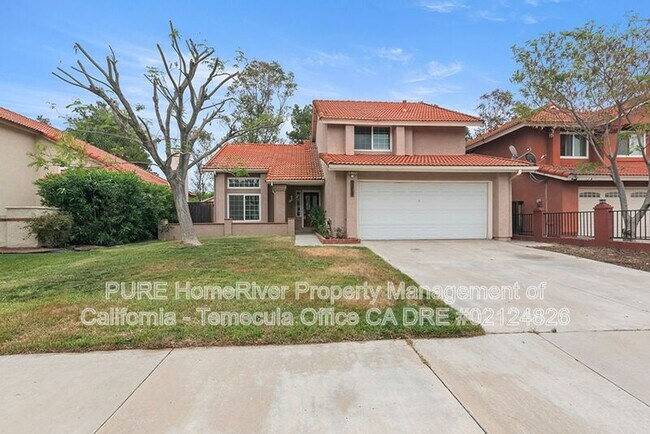 Foto del edificio - 24556 Leafwood Dr