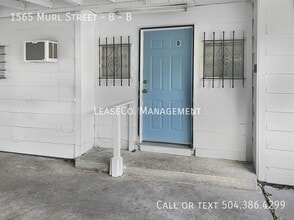Building Photo - 1565 Murl St