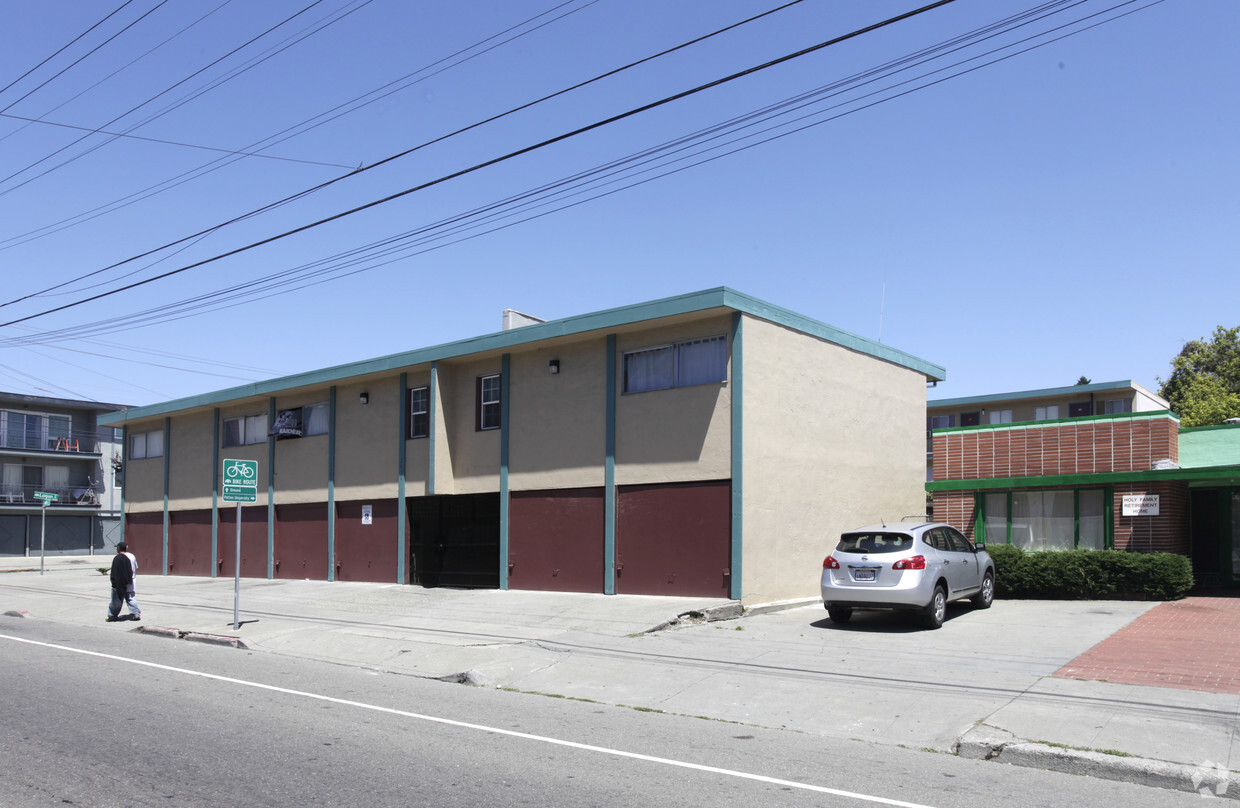 Building Photo - Fruitvale Apartments