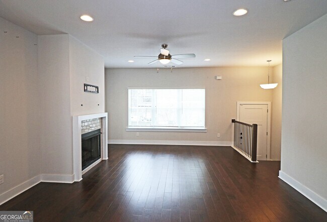 Building Photo - 2163 Wiggins Walk
