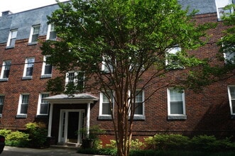 Building Photo - 1002 Langley Rd