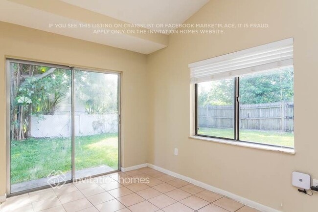 Building Photo - 20957 SW 124th Ave Rd