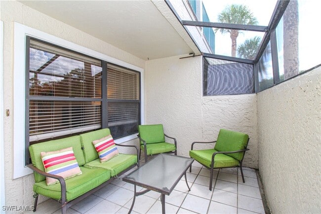 Foto del edificio - 60 Emerald Woods Dr