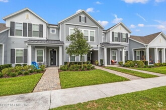 Building Photo - 29 Ibiza Ct