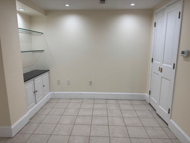 Building Photo - 1928 17th St NW