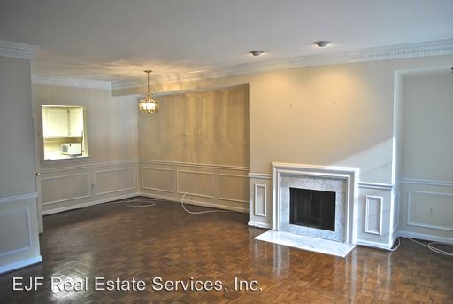 Building Photo - 1747 Q St NW