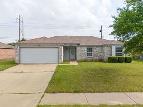Building Photo - 4604 Greyhound Dr