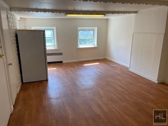 Building Photo - 89-84 4th Ave