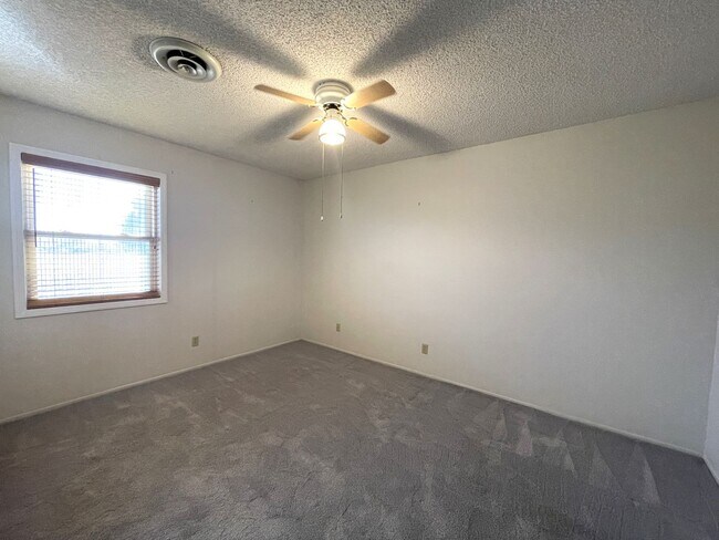 Building Photo - 4700 Citadel Dr