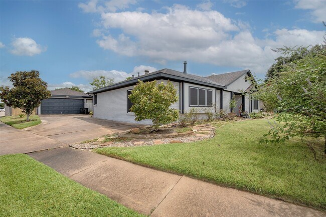 Foto del edificio - 10514 Sagemeadow Ct
