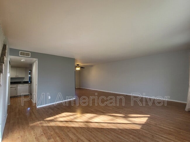 Foto del edificio - 3127 Vía Grande