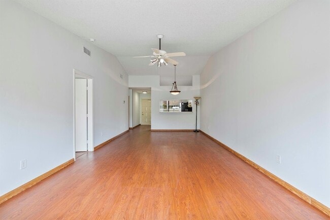 Building Photo - 10240 Boca Bend W