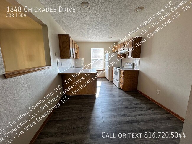 Foto del edificio - 1848 Chickadee Dr