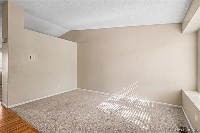 Building Photo - 10411 Hyacinth St