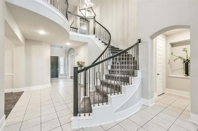 Foto del edificio - 16526 Whiteoak Canyon Dr