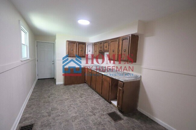 Foto del edificio - 3509 N Kentucky Ave