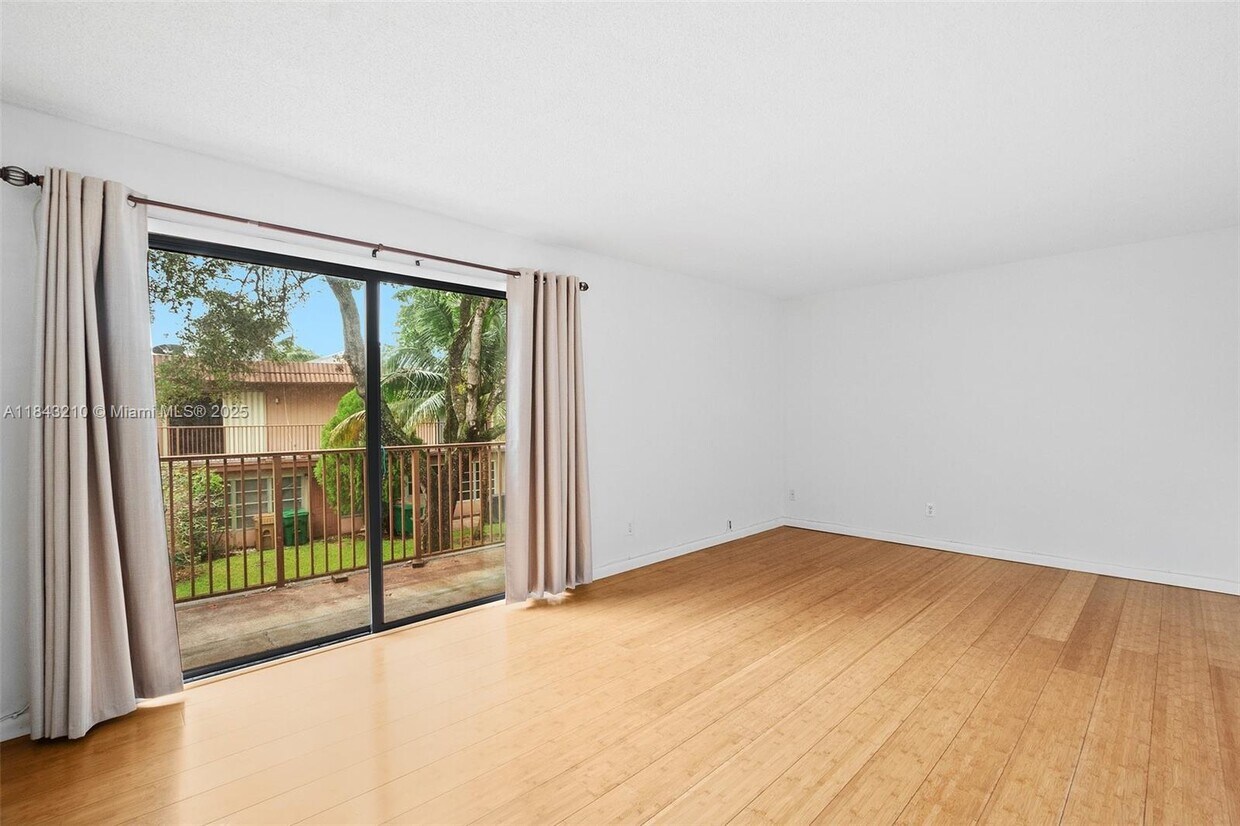 Foto principal - 50 Matador Ln
