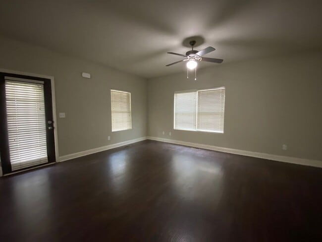 Building Photo - PRE-LEASING FOR AUGUST 2026!