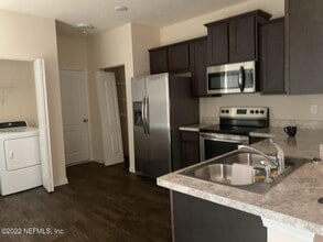 Building Photo - 7947 Echo Springs Rd