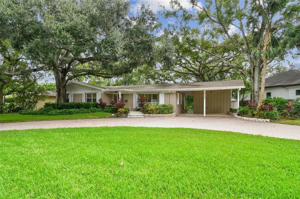 Primary Photo - 4508 Henderson Blvd