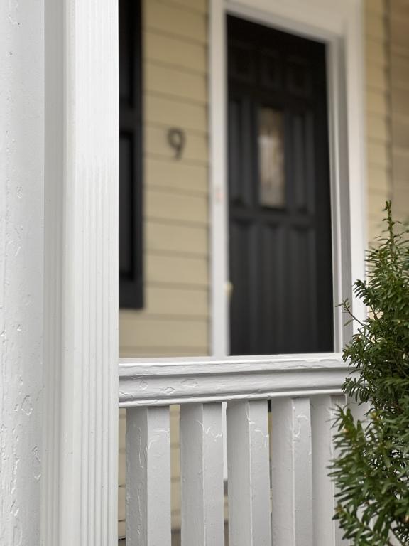 Foto del edificio - 9 W 2nd Ave