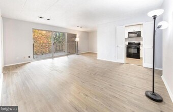 Building Photo - 5705 Indian Ct