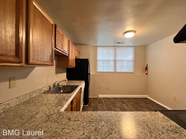 Building Photo - 2 br, 2 bath House - 8617 Cipriano Springs Ct